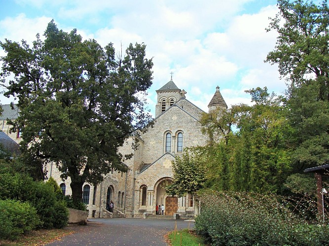 Hôtelleries Monastique Abbaye Saint-Benoît d'En Calcat