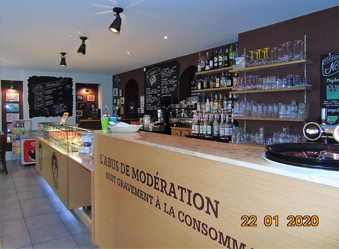 Le-traqueur-berrichon---comptoir-