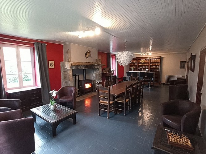 Chambre d'hôte salle de petit déjeuner 2