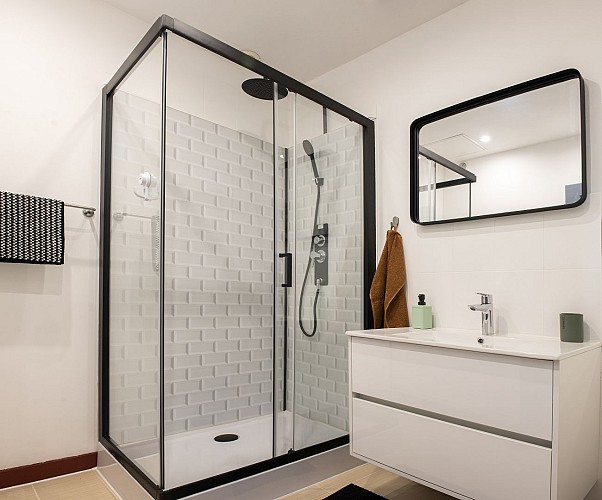 meublé l'étape du coinsalle de bain 1 STY