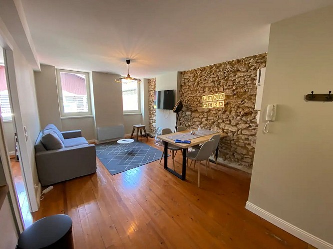 f67de117-b5cb-44f0-a49e-3e76c68d1fe6 copie.jpg_3