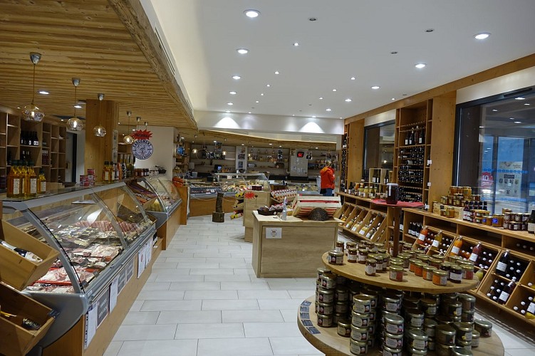 Magasin producteur de Cluses - Coopérative Fruitière en Val d'Arly Savoie Mont-Blanc