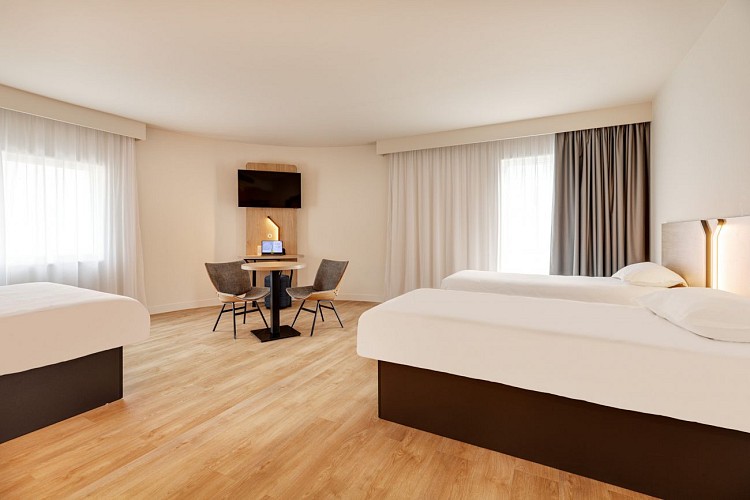 B&amp;B LILLENIUM EURASANTE - Chambre familiale