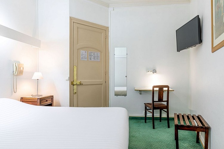 HÔTEL SAINT-MAURICE - Chambre double économique