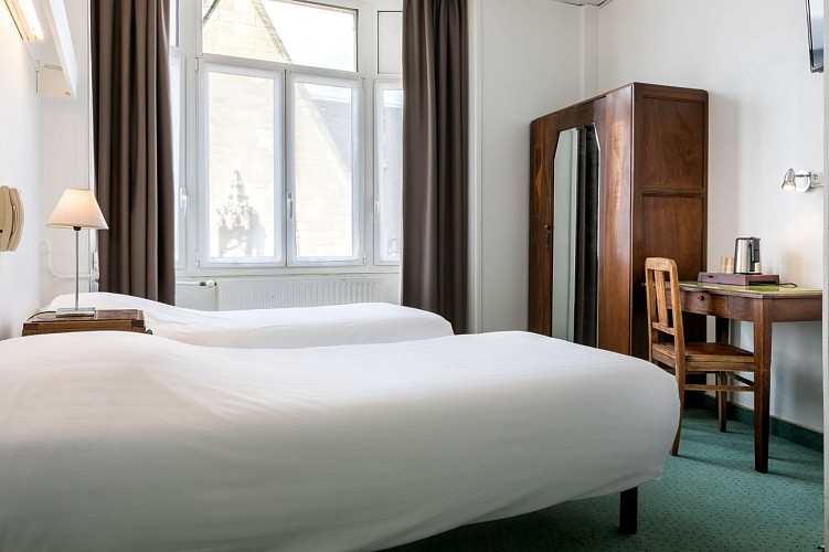 HÔTEL SAINT-MAURICE - Chambre twin
