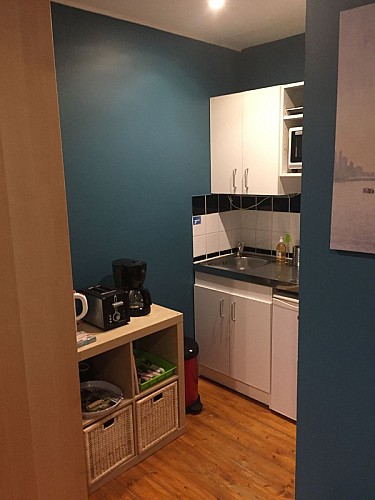 STUDIO BETTIGNIES - La cuisine