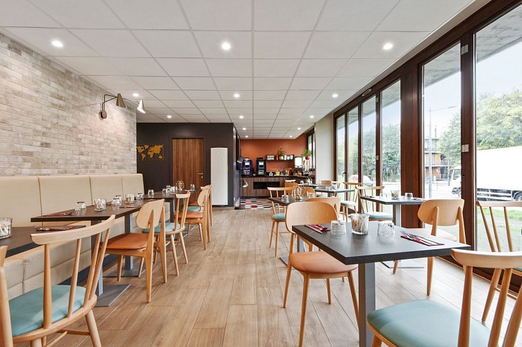 APPART'CITY LILLE GRAND PALAIS - Salle du petit-déjeuner