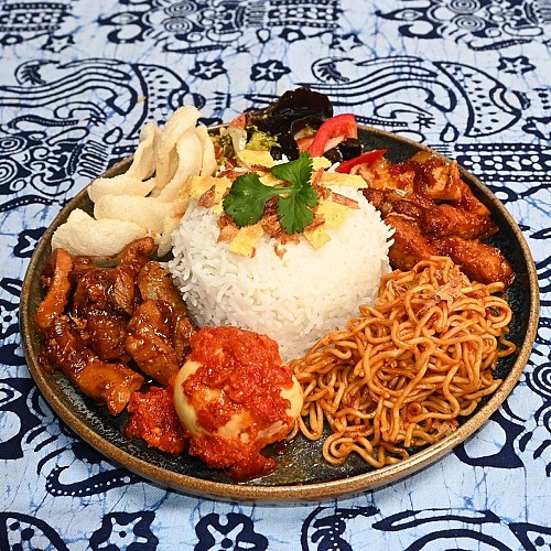 TS2024- WarungIndo06