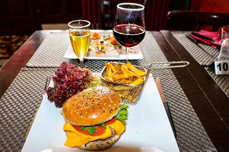 Restaurant les Voyageurs Monein