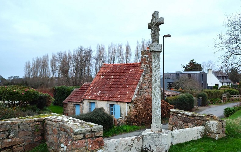 Le calvaire de la chapelle