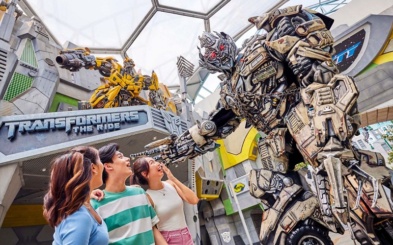 Combo (Save 7%): Universal Studios Singapore + Gardens by the Bay Tickets