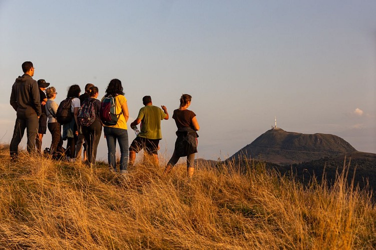 Le puy des Gouttes, une balade au crépuscule au milieu des volcans