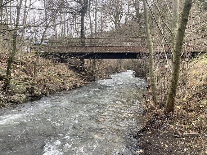 Rando-poussette : fil de la Jonche