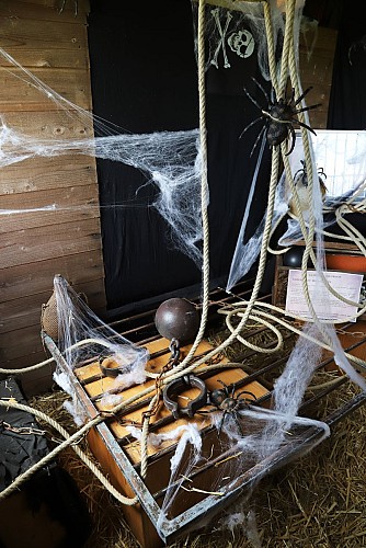 DIVERTI PARC CORSAIRES 35 prison  - Credit Divertiparc-IS Communication