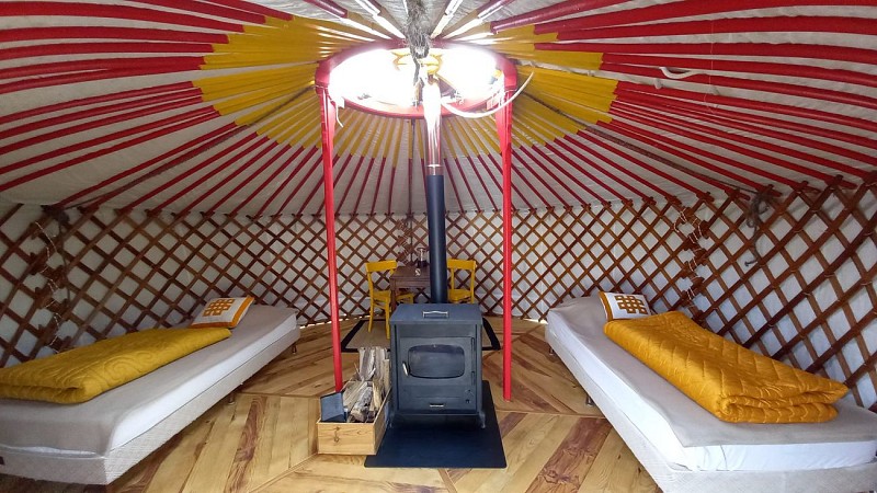 Aménagement de la Yourte Panier de Cerises