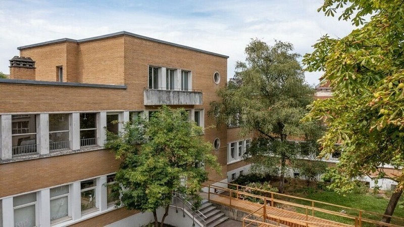 LA POUPONNIERE - Extérieur