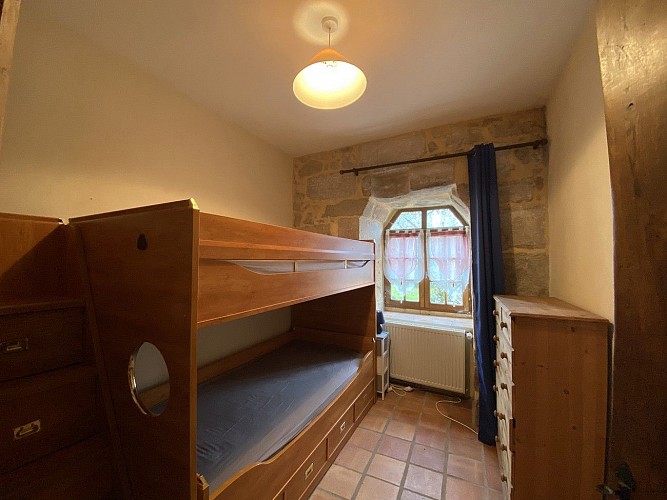 chiche-gite-du-monastere-chambre3
