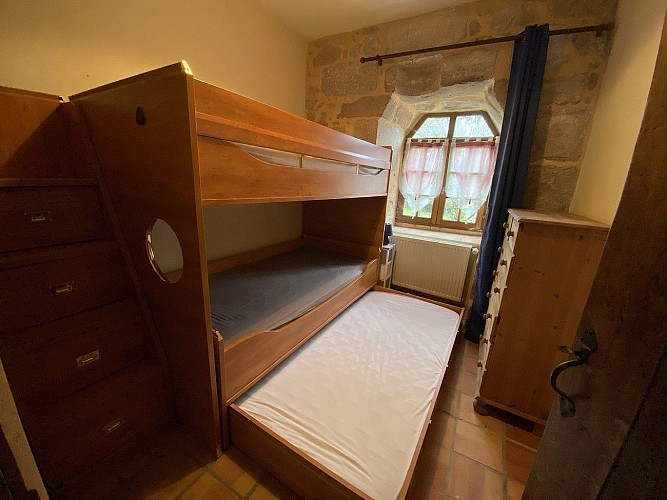 chiche-gite-du-monastere-chambre3