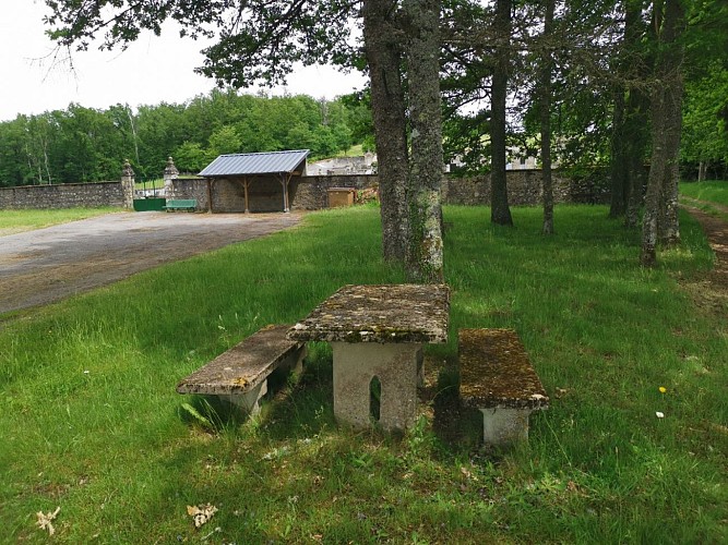 Aire de pique nique de Saint Hilaire Château