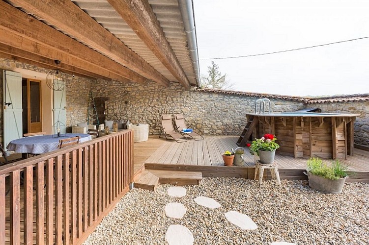 Escale a pelagrua exterieur avec piscine