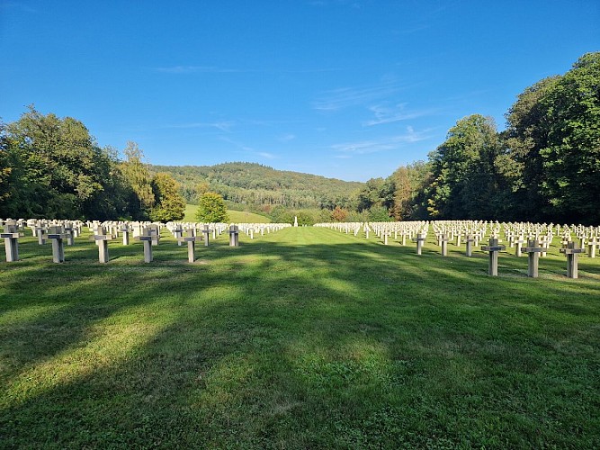 Nécropole nationale de la Maize