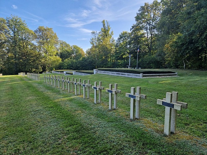 Nécropole nationale de la Maize