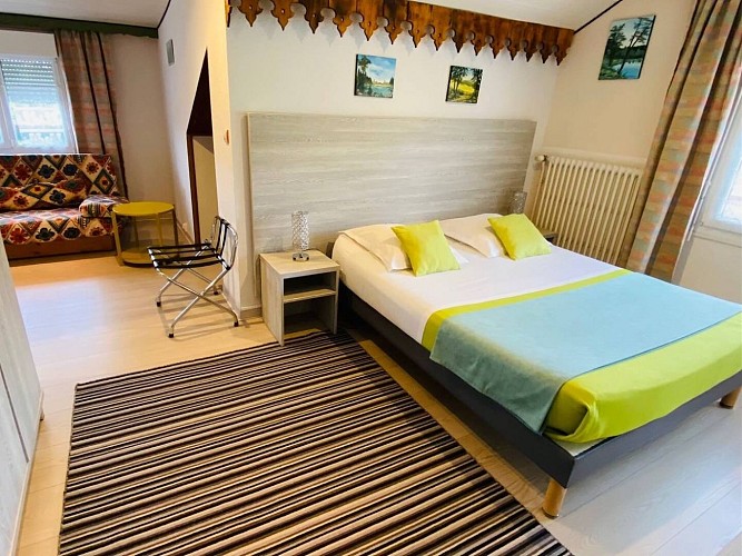 LE CHALET DE LA COMBEAUTÉ