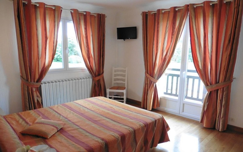 Maison-Iturri-Ondoa-Miranda-chambres-07