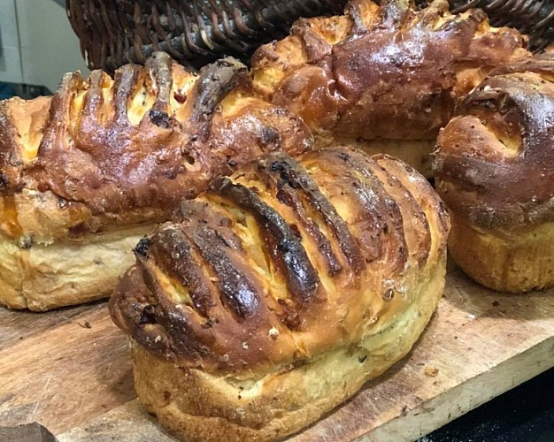 Boulangerie-Pâtisserie, Douce et craquante