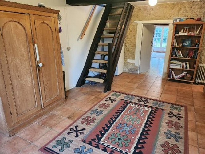 la sauvetat du dropt-dropt inn-escaliers