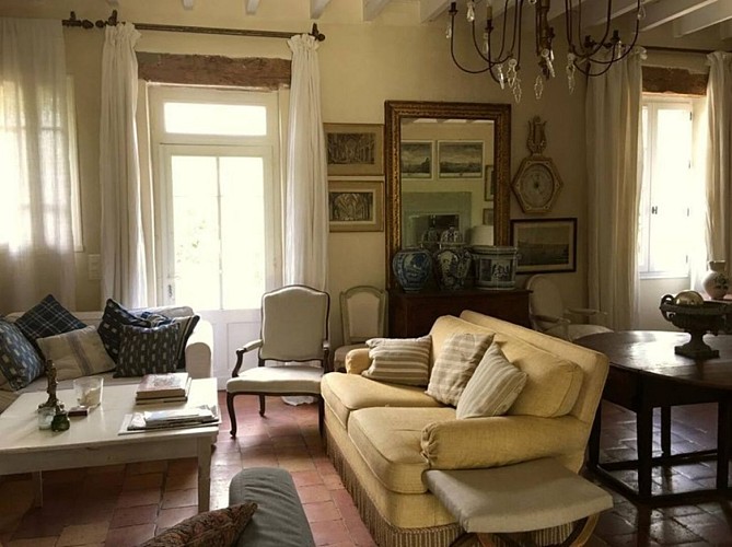 allemans du dropt-maison de caractere sainte anne-salon