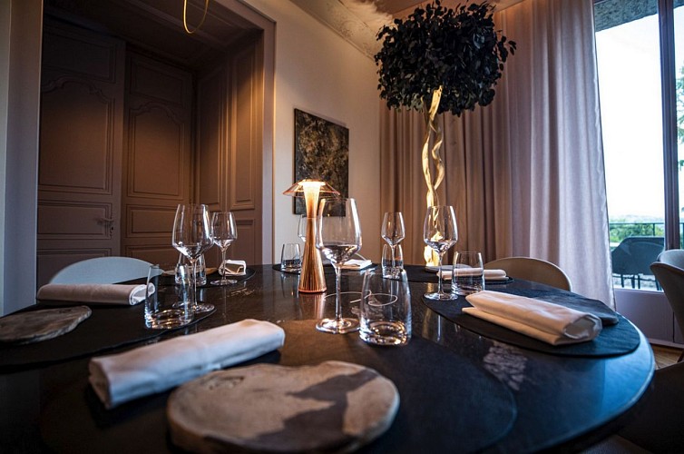 Maison Ruffet - Pau - table ronde