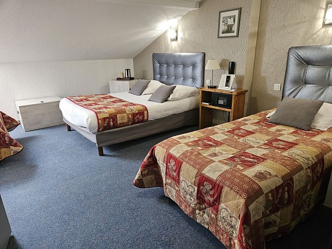 Hôtel Restaurant du Val d'Amby