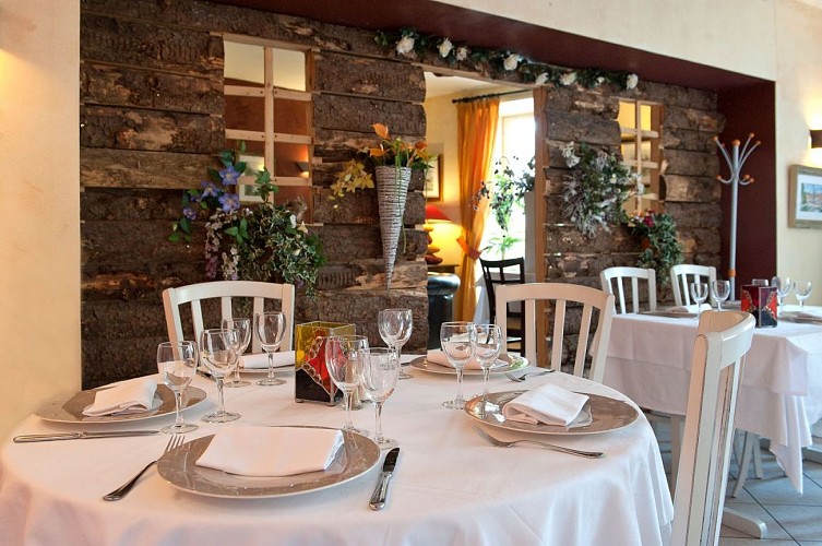 Hôtel Restaurant du Val d'Amby
