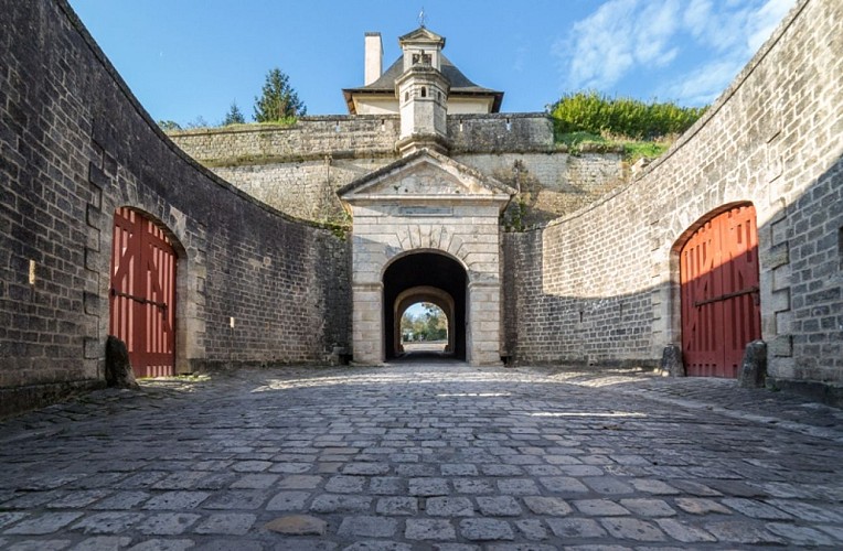 citadelle-Blaye-Unesco-porte-royale-800x600---credit-Blaye-tourisme-SteveLeClech