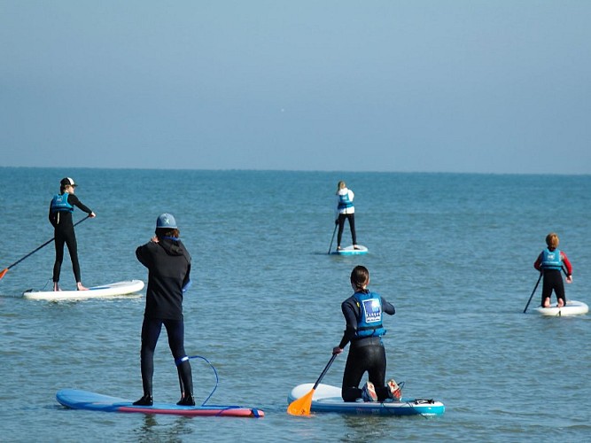 Cours de paddle au Pôle Nautique Villers-Blonville