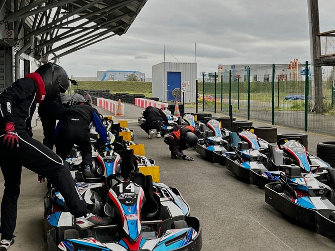 Challenge en kart au Circuit de Caen