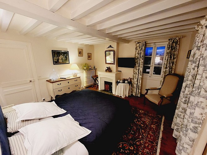 Chambre principale - TV