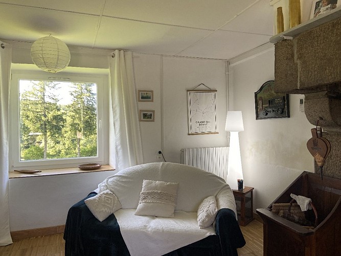 Maison en lisiere de foret gîte à Champ du Boult (5)