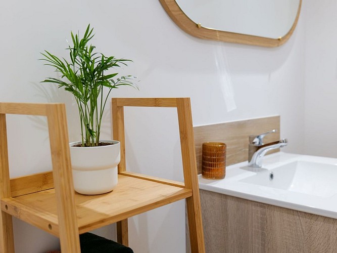 Salle de douche Gîte Balade en campagne - Entre deux chemins à Bréville-les-monts