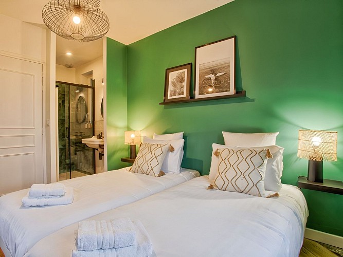 Chambre double Gîte Maison Adeli Dozulé Calvados