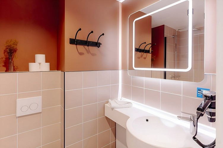 the-people-chambre-salle-d-eau