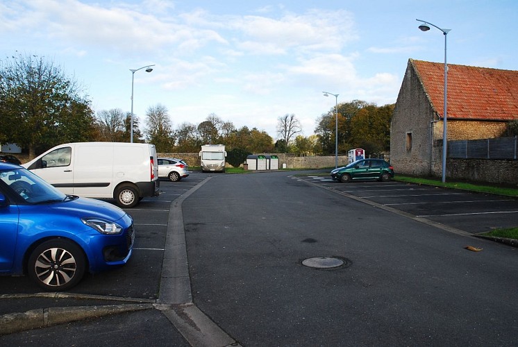 AIRE DE CAMPING-CARS COMMUNALE D'HERMANVILLE-SUR-MER