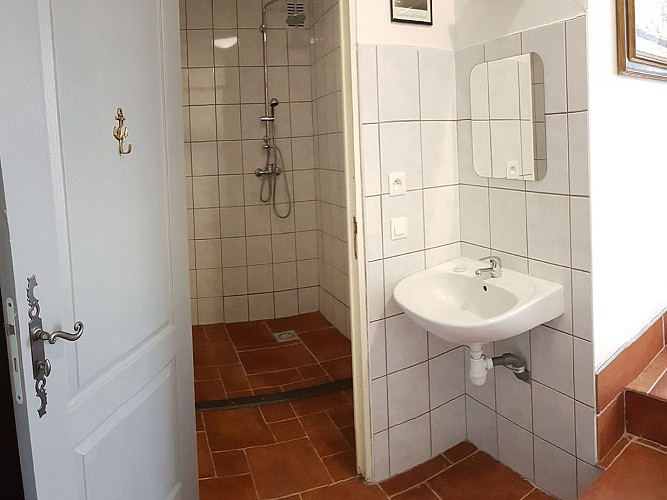 Camping-sanitaire-baie-bocage-osmanville