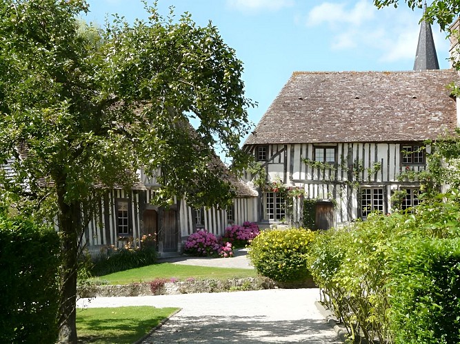 CANAPVILLE_Manoir des Evêques