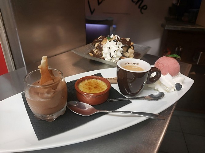 l-embroche-cafe-gourmand