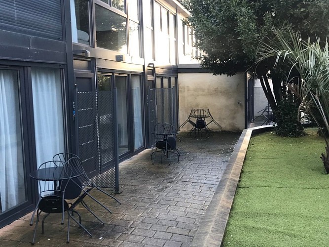 smart-appart-caen-grusse-jardin-duplex