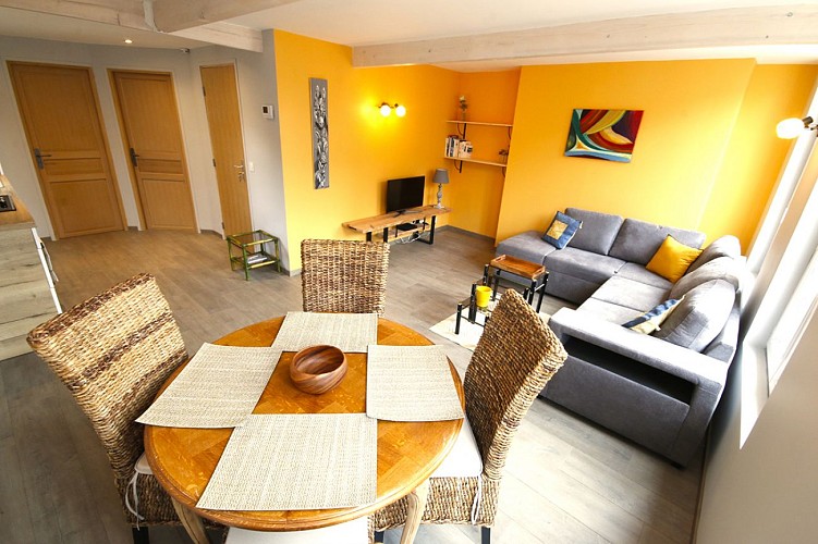 Rive d'auge à Cormeilles_sejour 1er