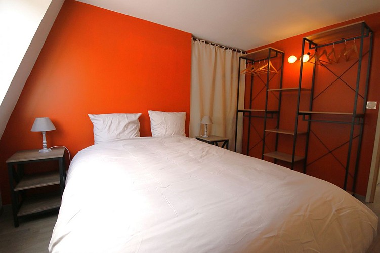 Rive d'auge à Cormeilles_chambre duplex