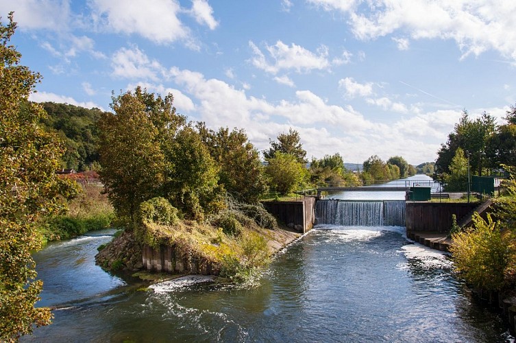 L'Eure à Louviers © OT Seine Eure - Normandie Photos